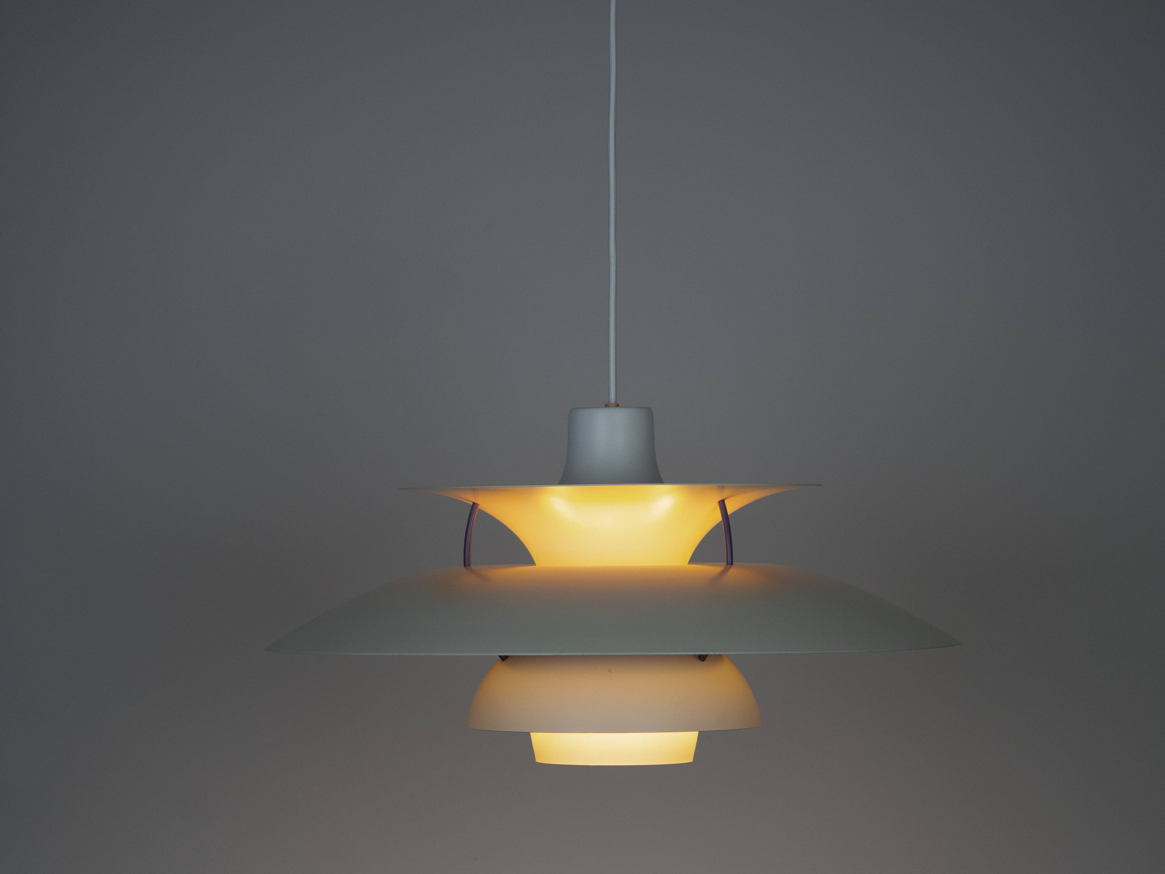 Danish vintage PH 5 pendant lamp by Poul Henningsen, Louis Poulsen, 1958