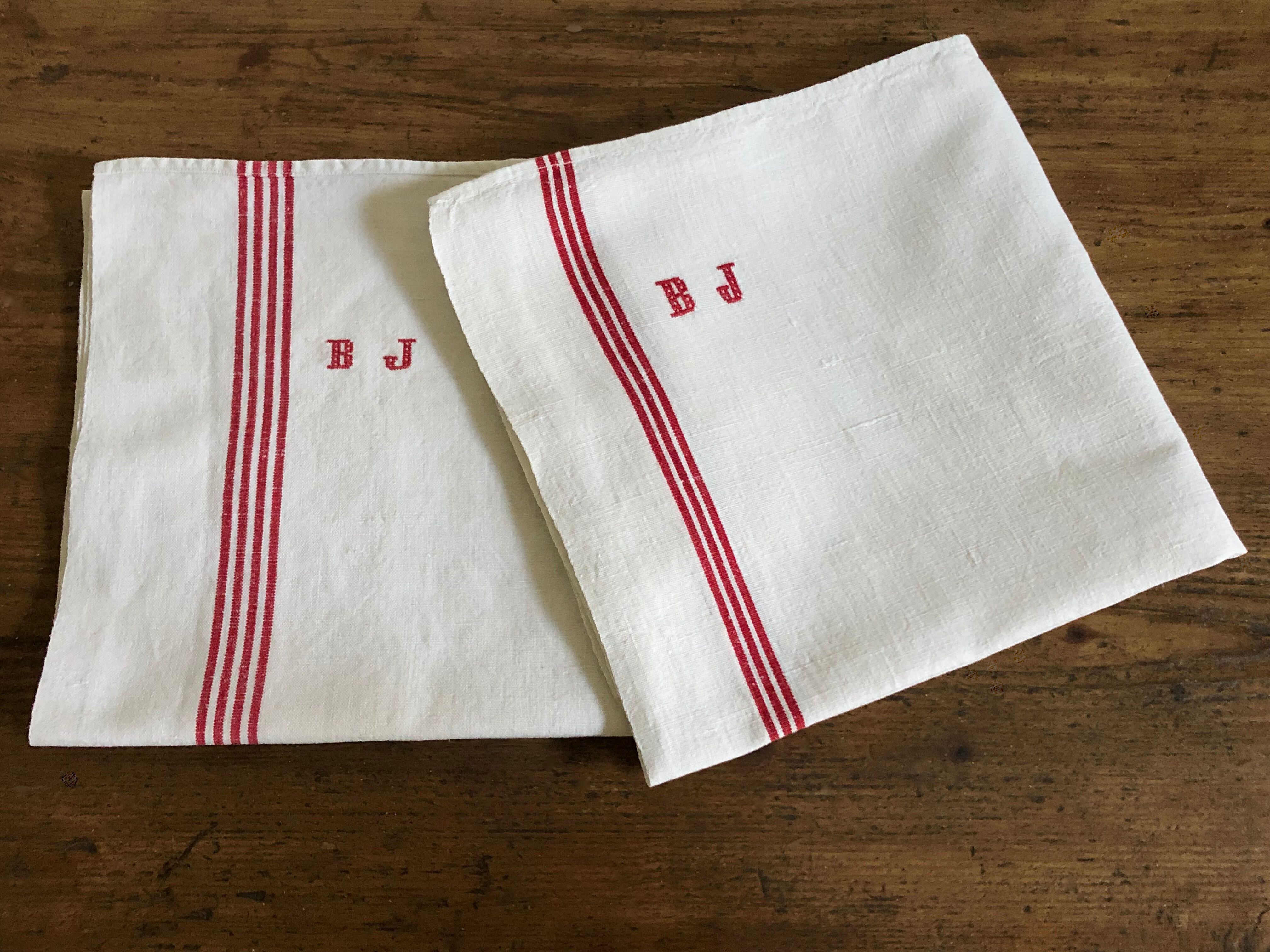 Pair of old tea towels, old linen