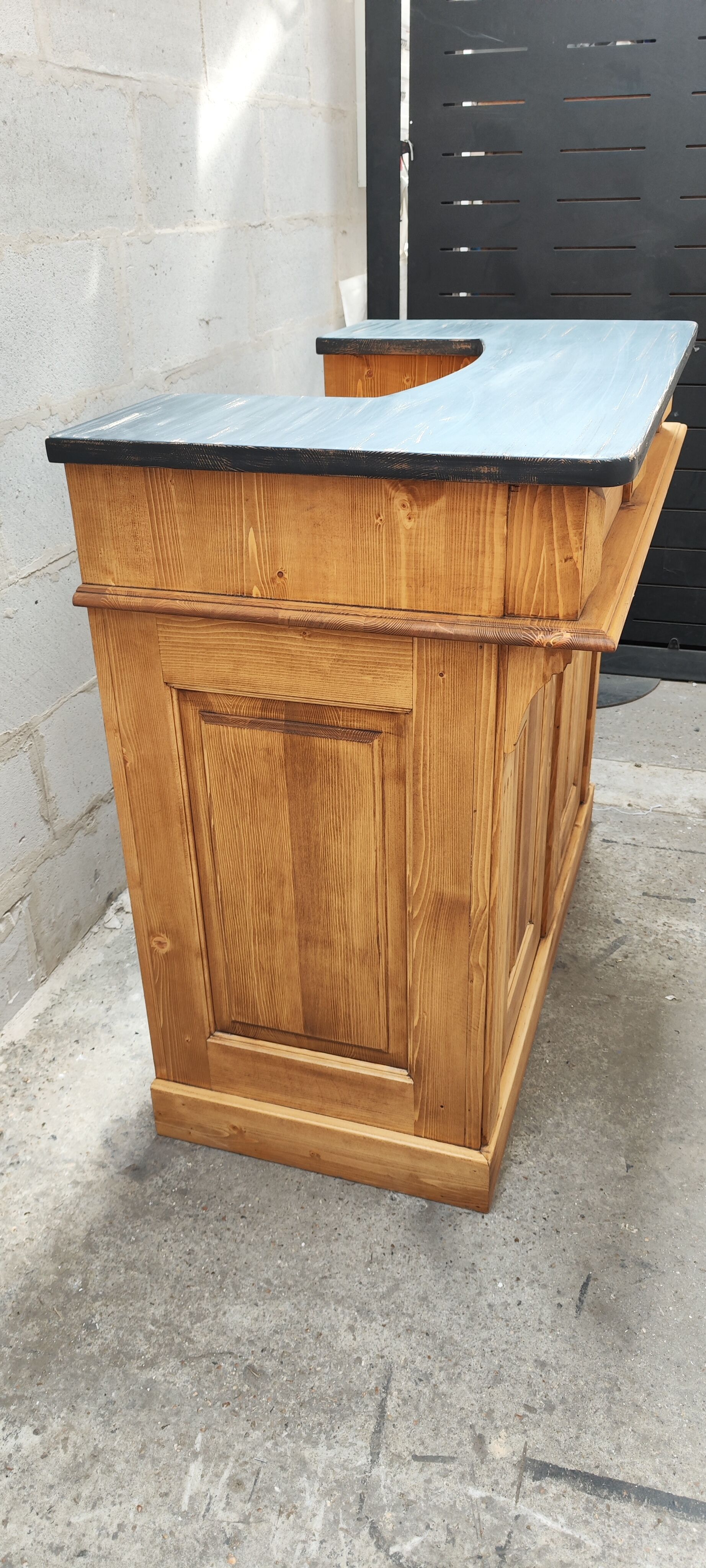 Waxed pine counter bar crate furniture trade