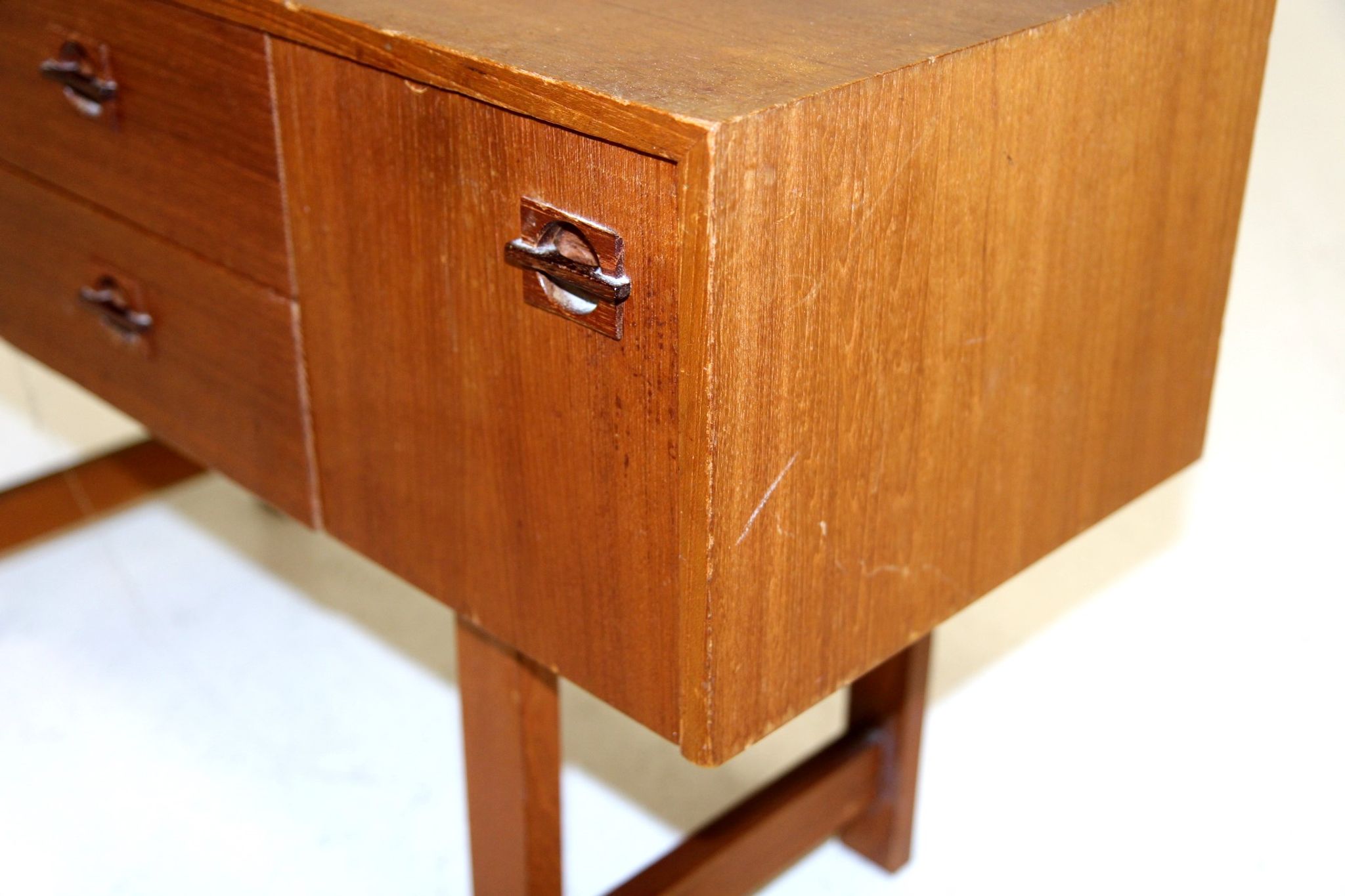 Teak bass chest of drawers, Sweden, 1960