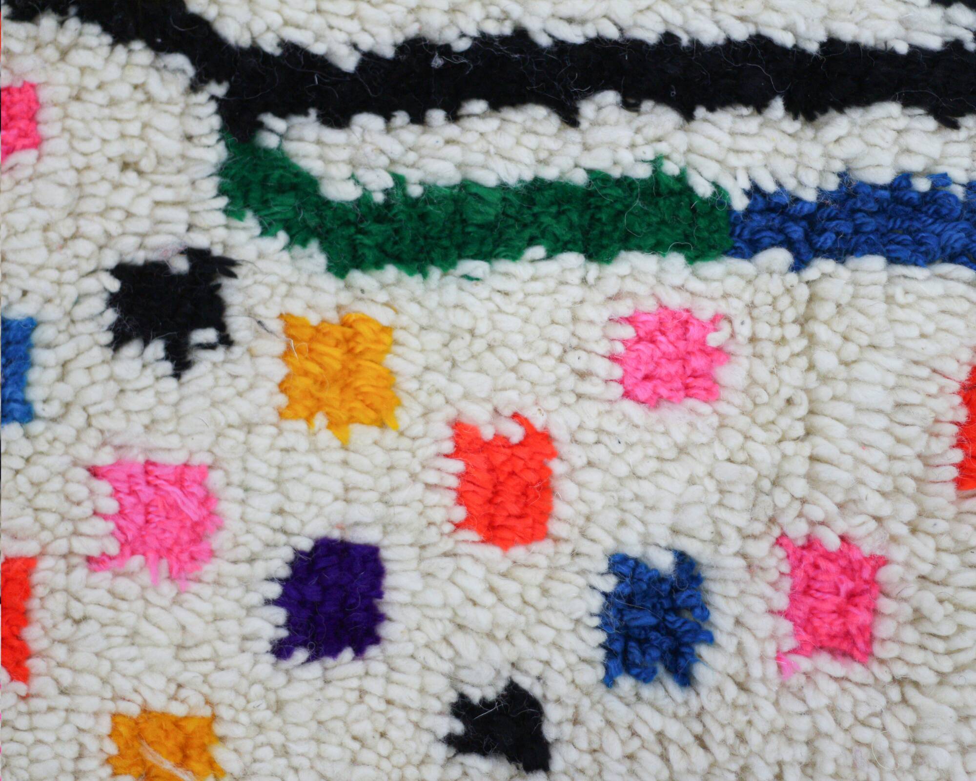 Handmade berber carpet 240cm/160cm