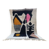 Handmade pure wool rug, size 200 x 300 cm.