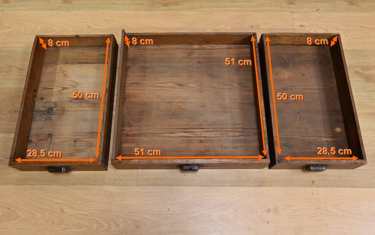 Oak apothecary counter – 1920