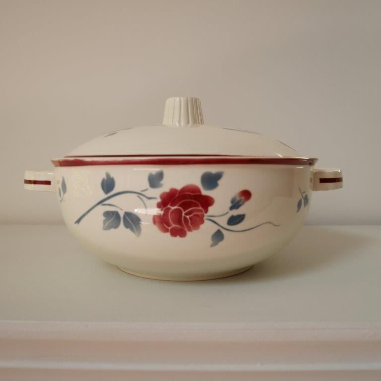 Vegetable or Rosador tureen, from Badonviller