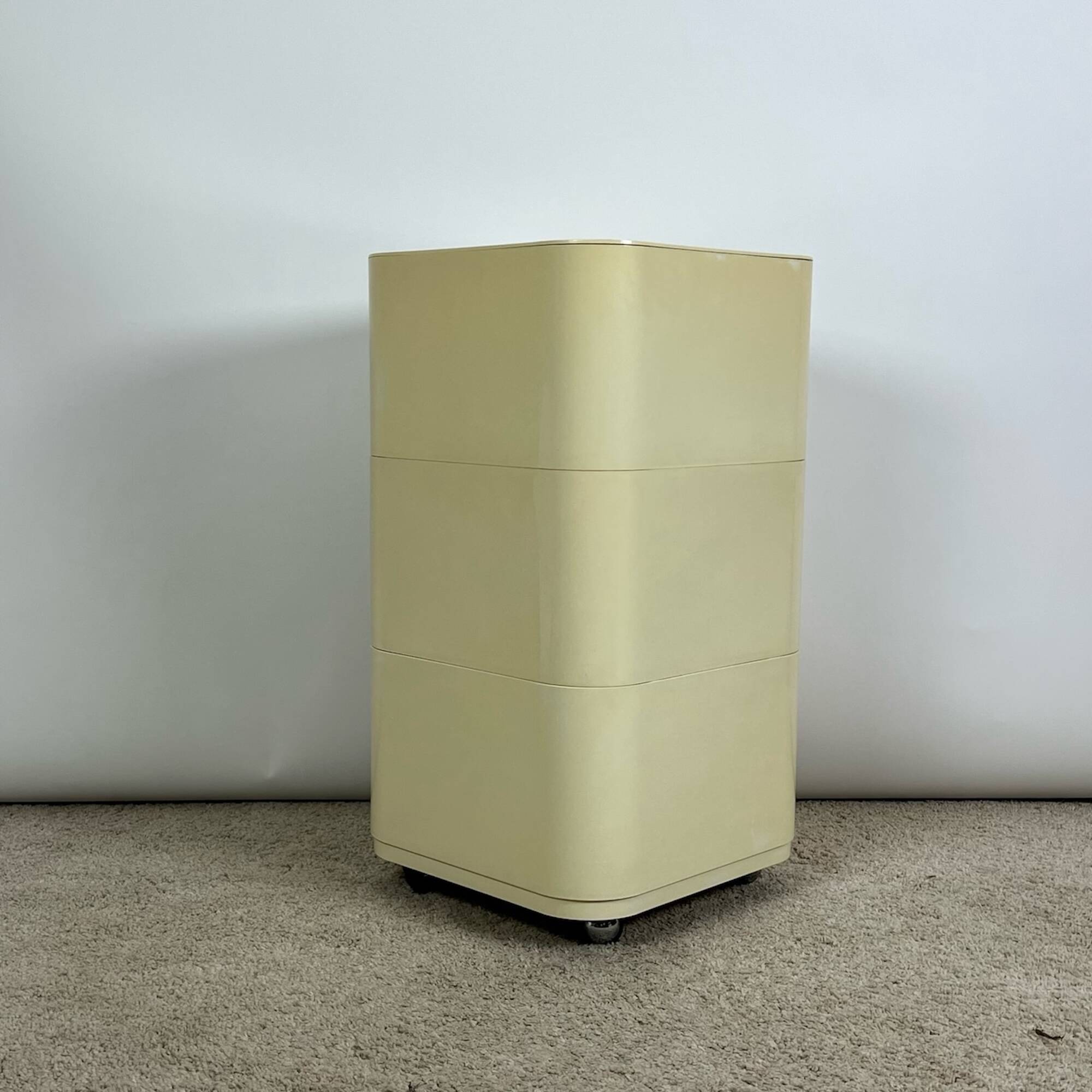 Square-based Cabinet with wheels Componibili Anna Castelli Kartell, 1960s