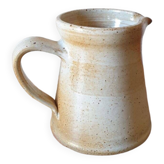 Milk pot