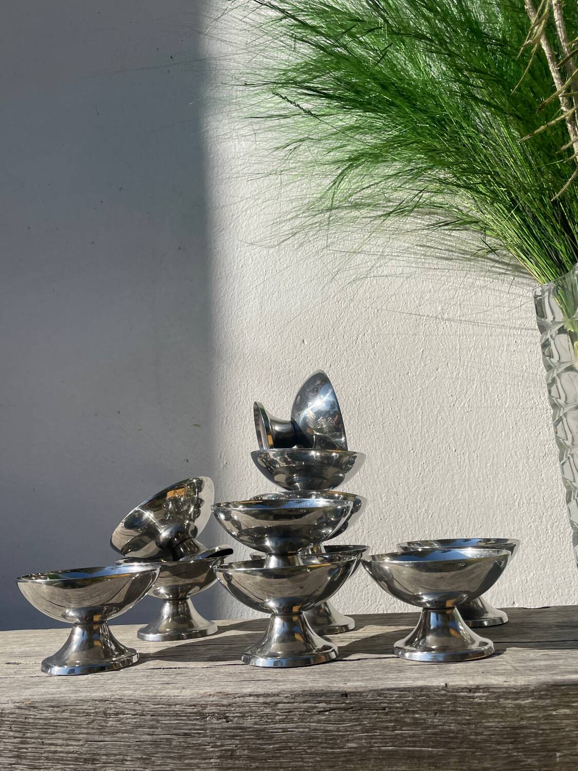 10 stainless steel cups 1970