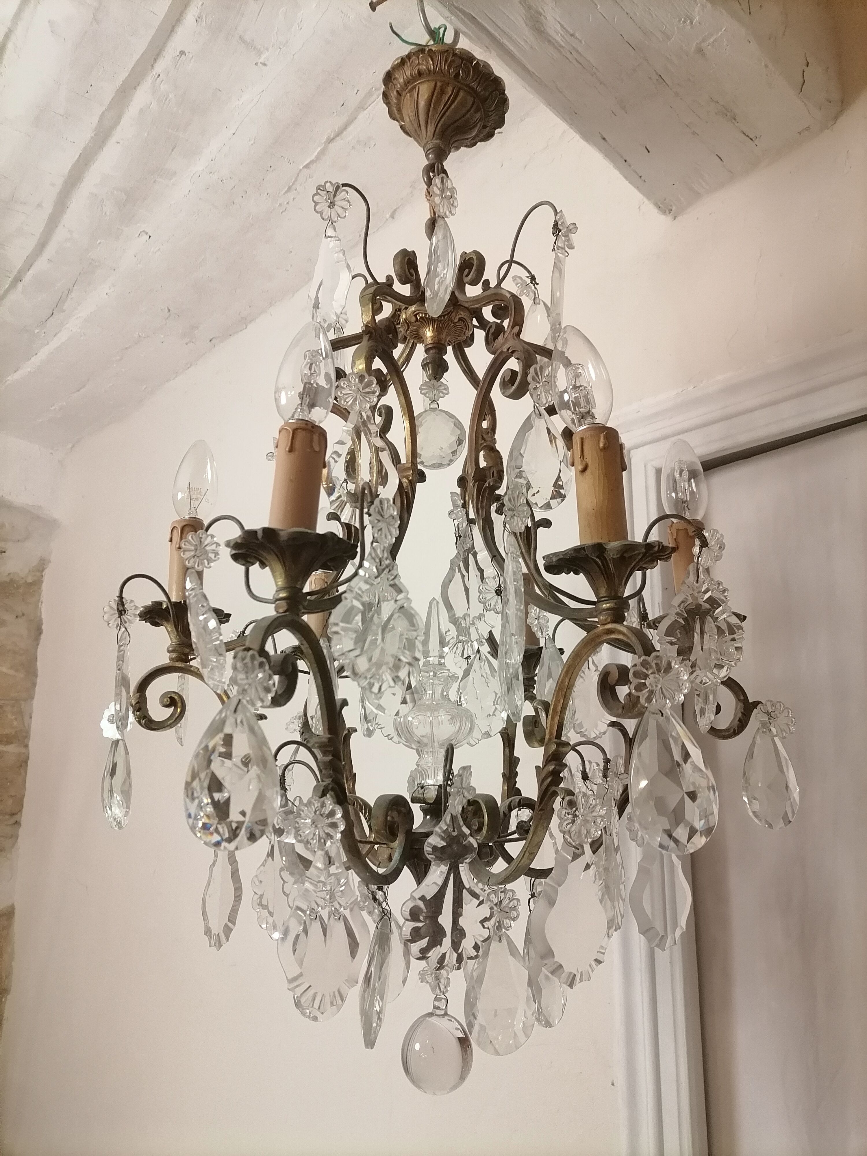 Old cage chandelier. Bronze and tassels. 6 arms of lights.