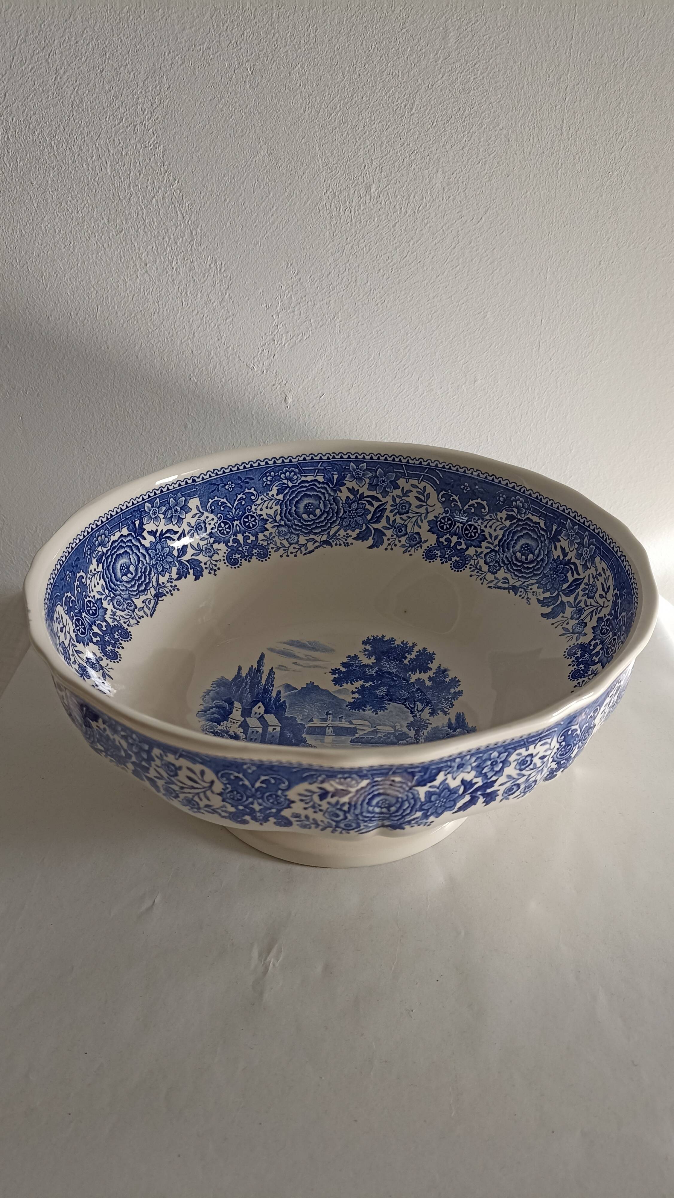 Villeroy and Boch salad bowl
