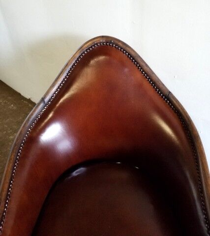 Art deco chair back warhead