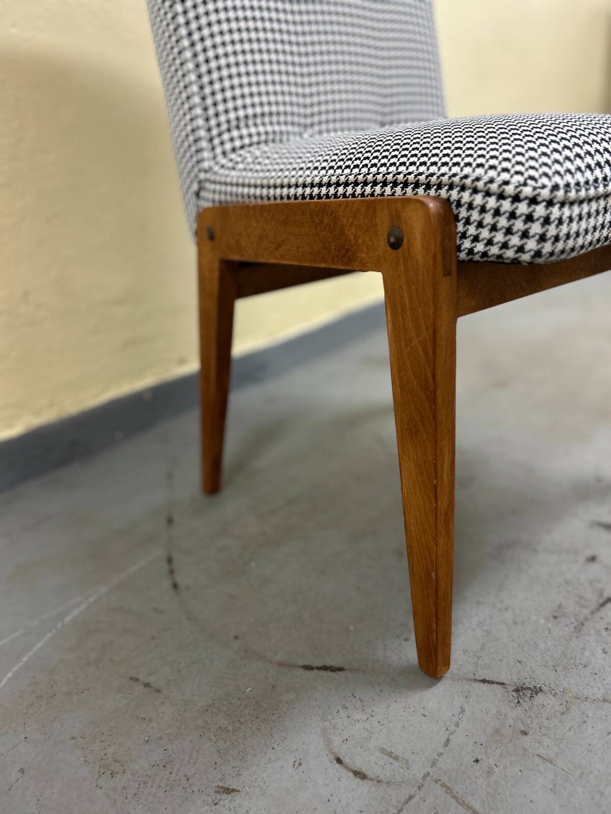 Model 200-125 Aga Lounge Chair, 1970s,