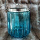 Bonbonnière en verre bleu