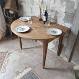 Farmhouse table