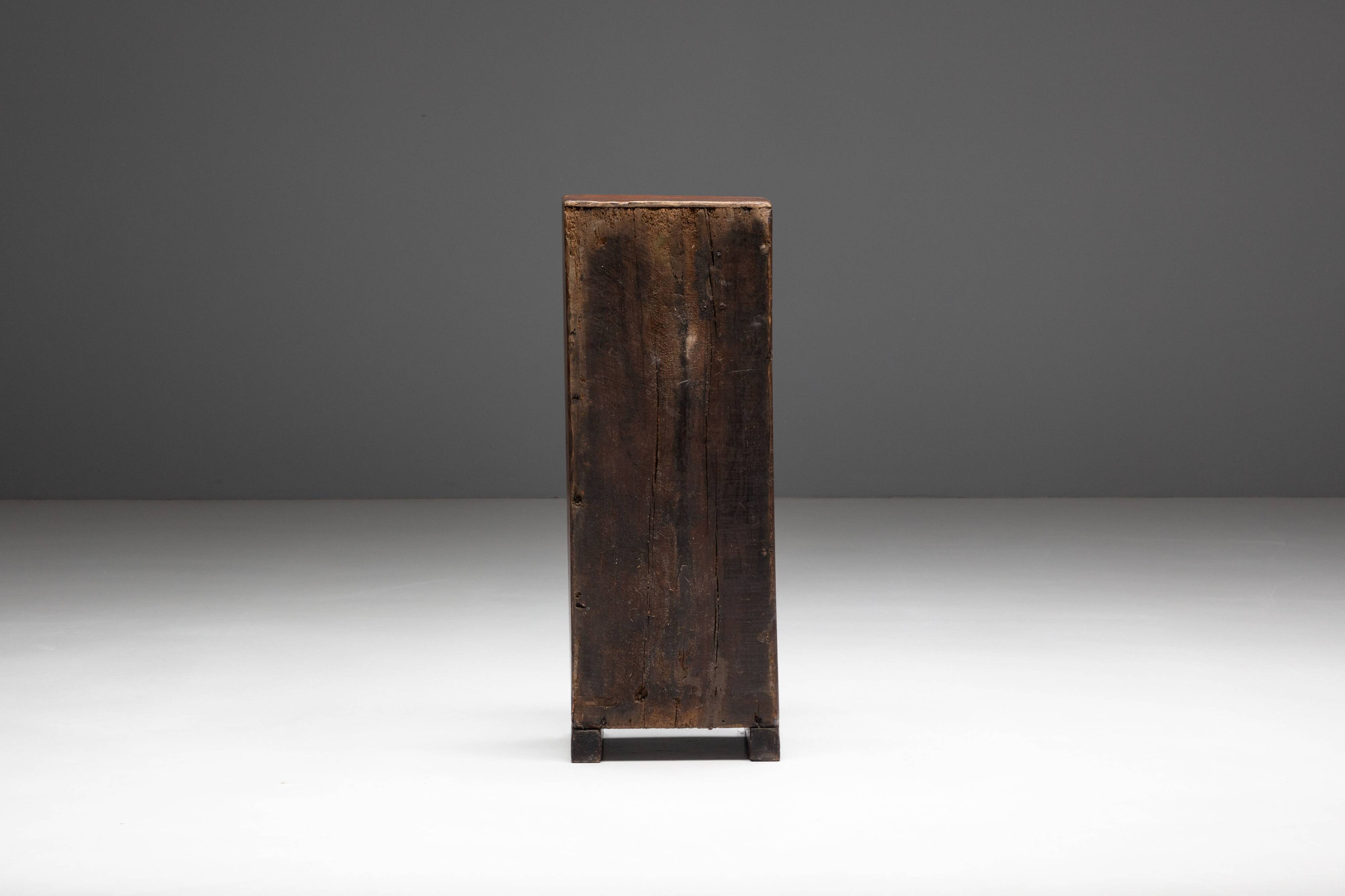 Cabinet vernaculaire, France, XVIIIe siècle