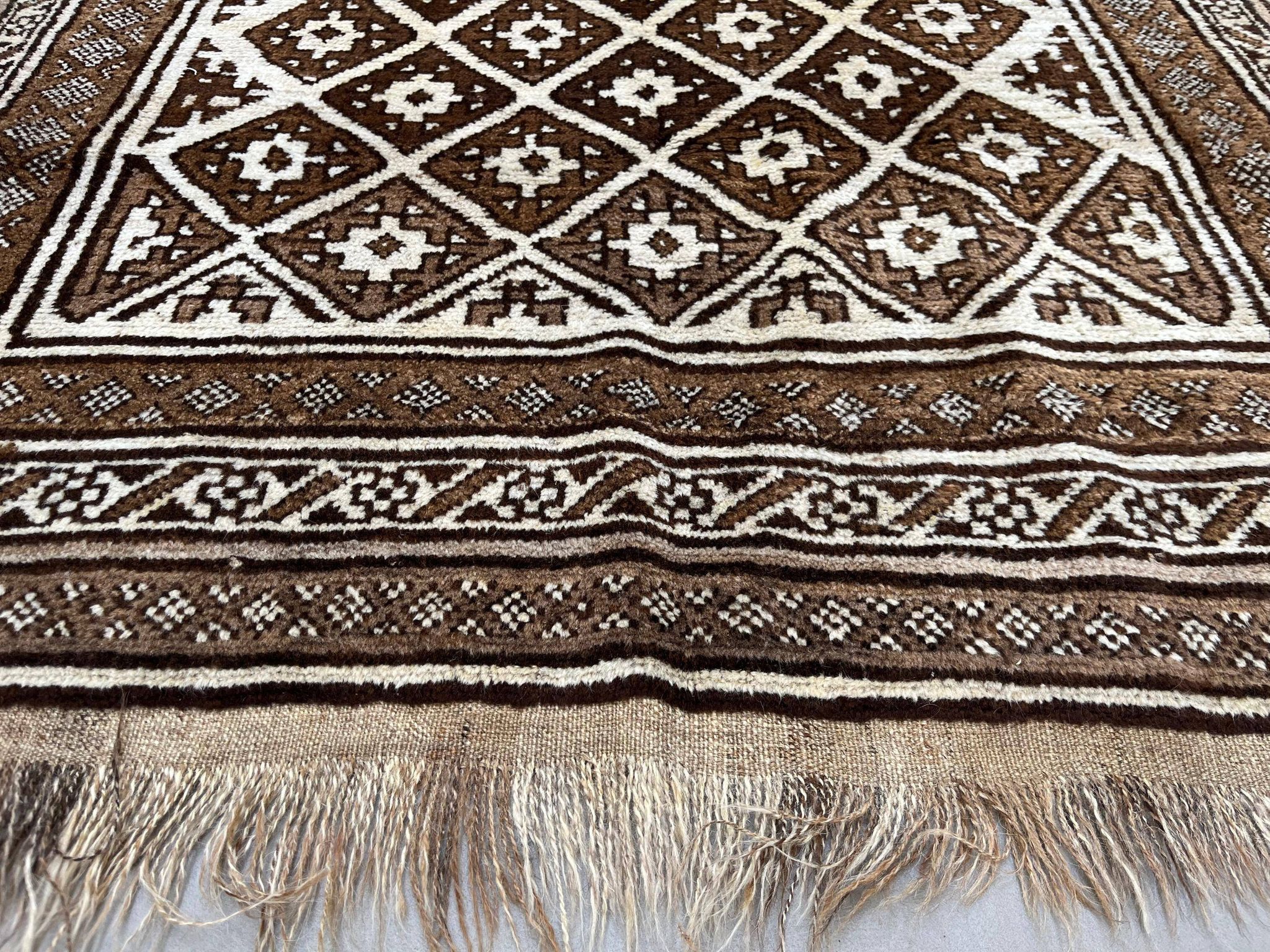 Vintage Persian Luri Gabbeh Rug 245x138 cm medium, shabby chic Red
