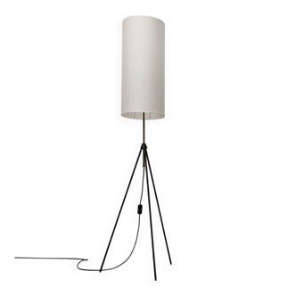 Mid-century minimalist tripod floor lamp, 1960s.