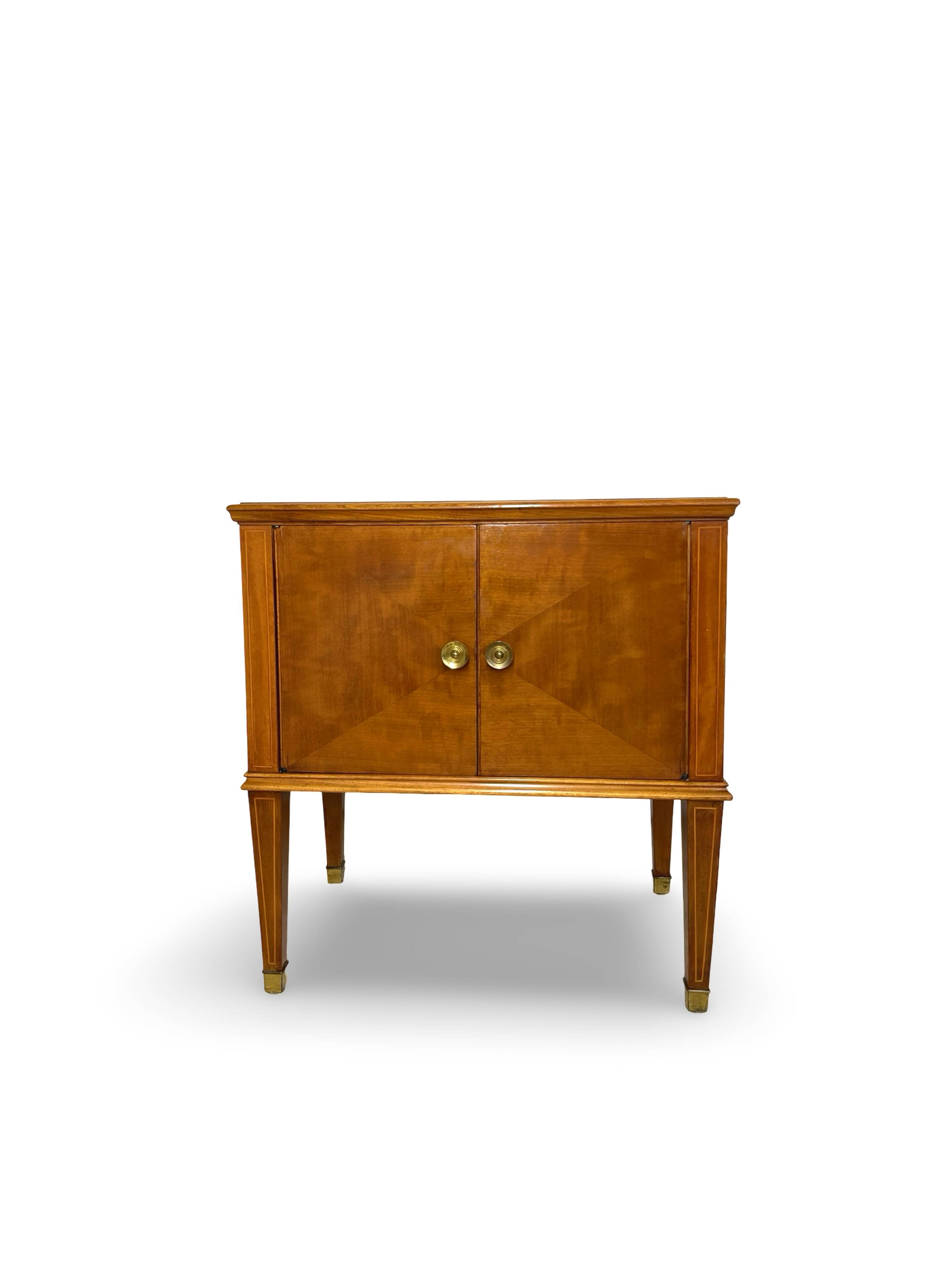 italian nightstands1950s