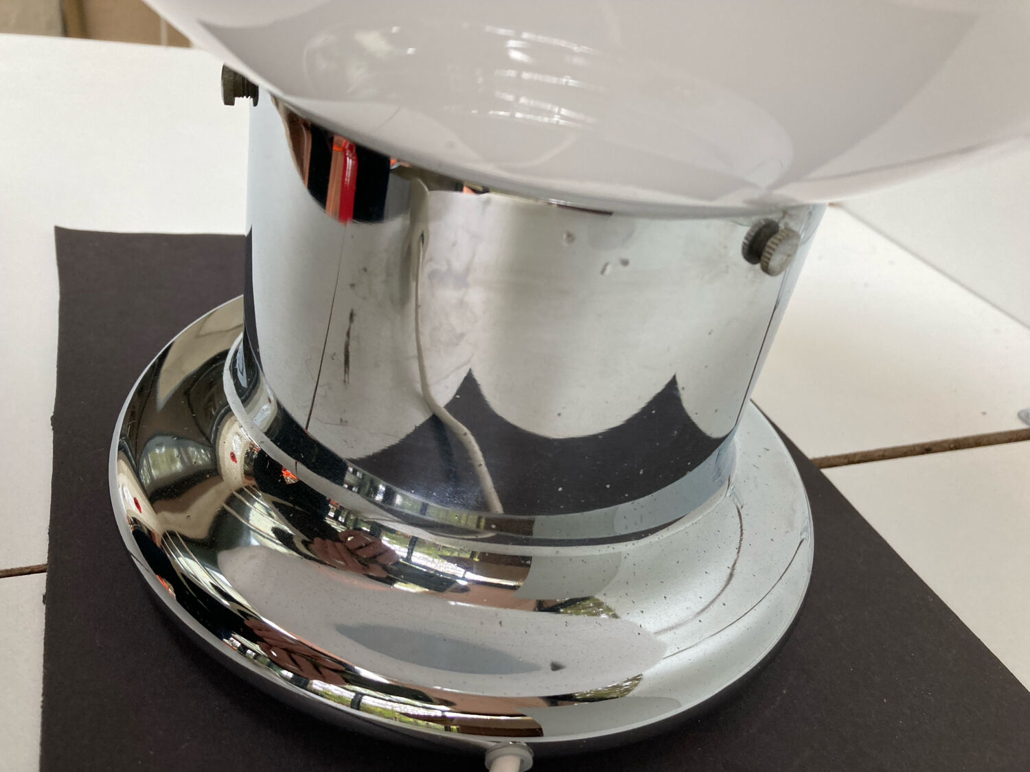 Italian table lamp in the style of vintage carlo nasson or toni zucchier