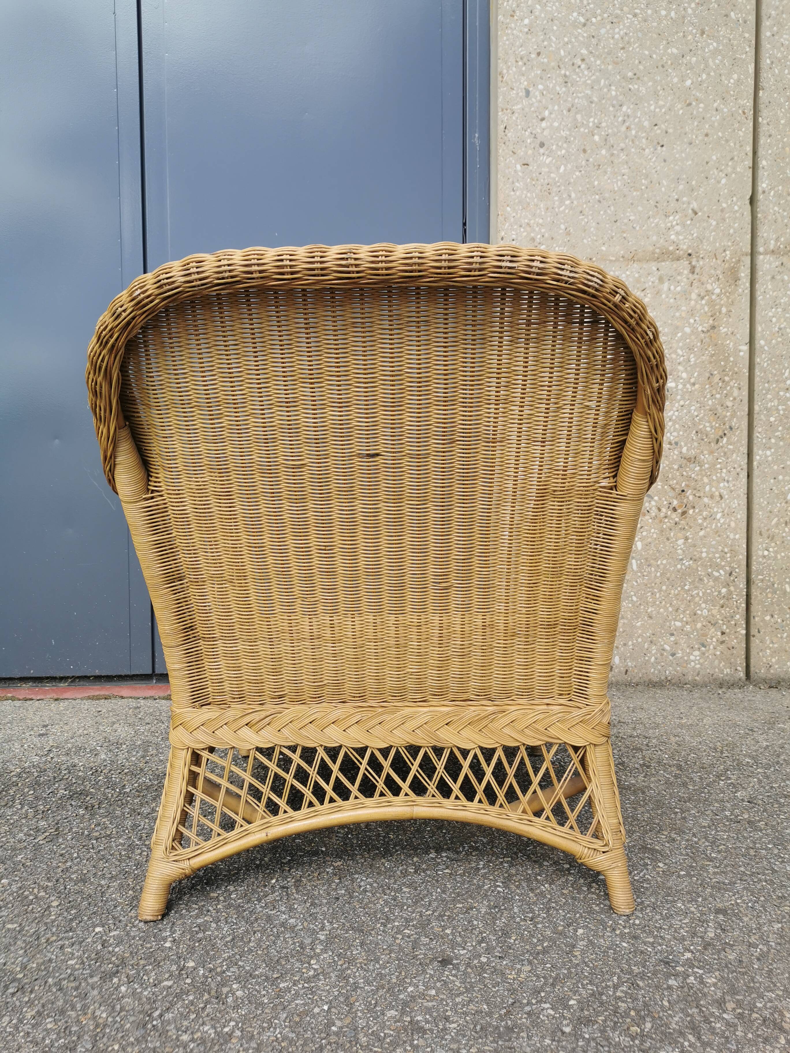 Complete rattan lounge from the 1950s