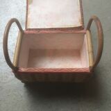 Rattan and scoubidou chest