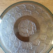Suite de 12 assiettes et un plat art déco