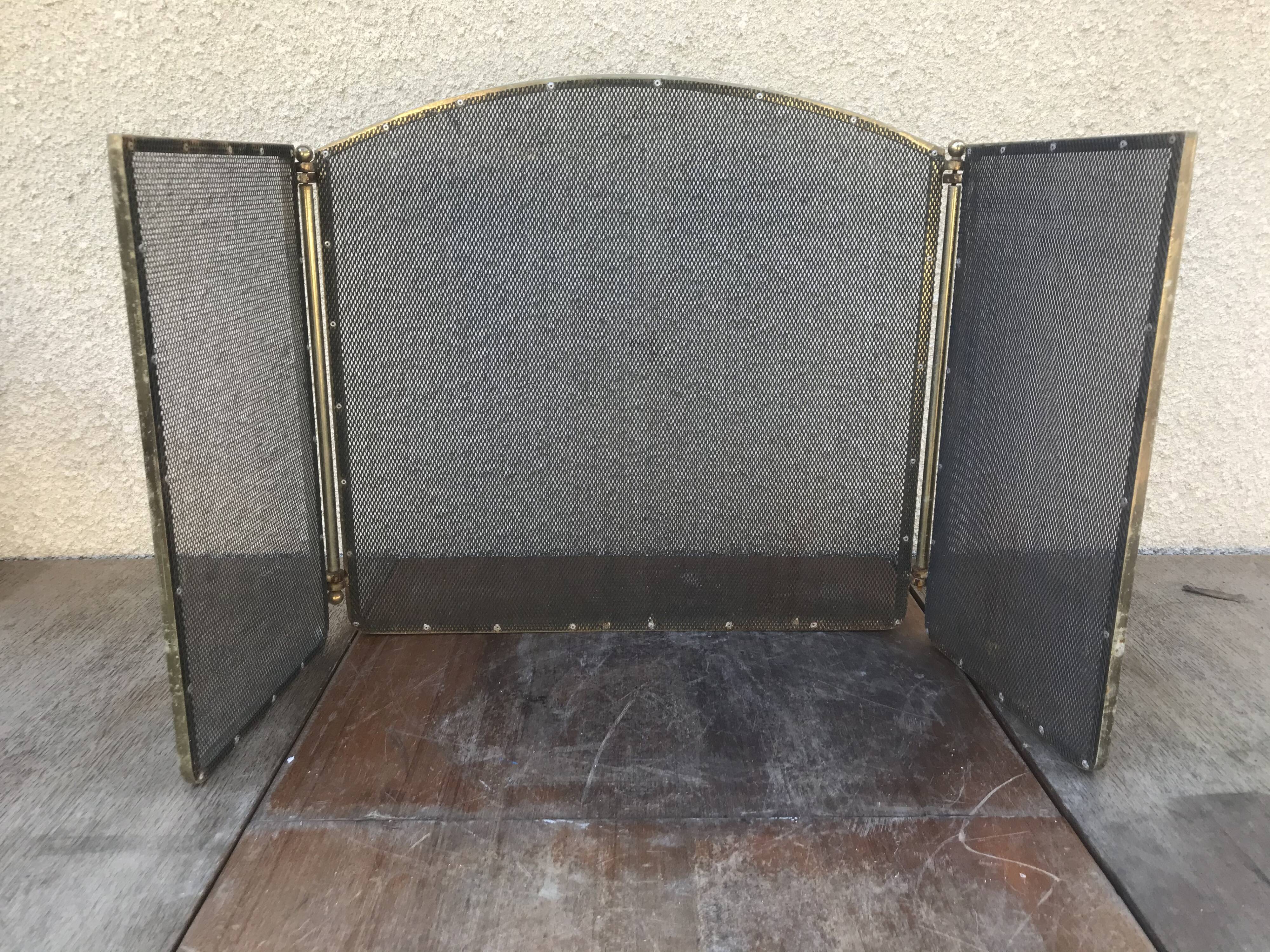 Former Firewall 3 Laiton Panels - Deco Grill Vintage Chimney