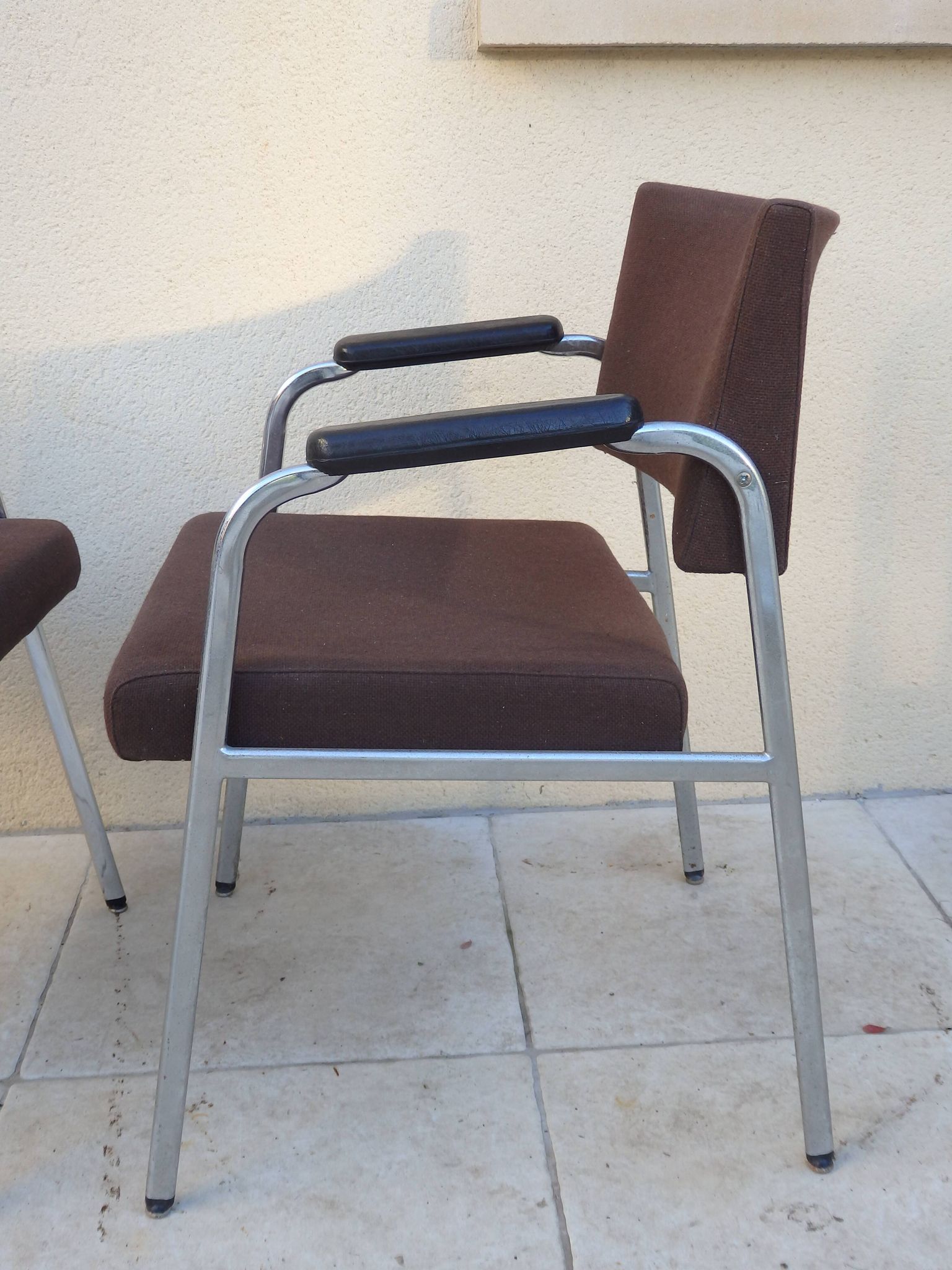 Paire de fauteuils conférence vintage