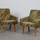 Paire de fauteuils en bois des années 1970