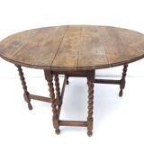 Table get leg in waxed oak.