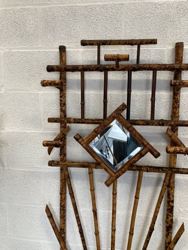 Ancien porte-manteau en bambou