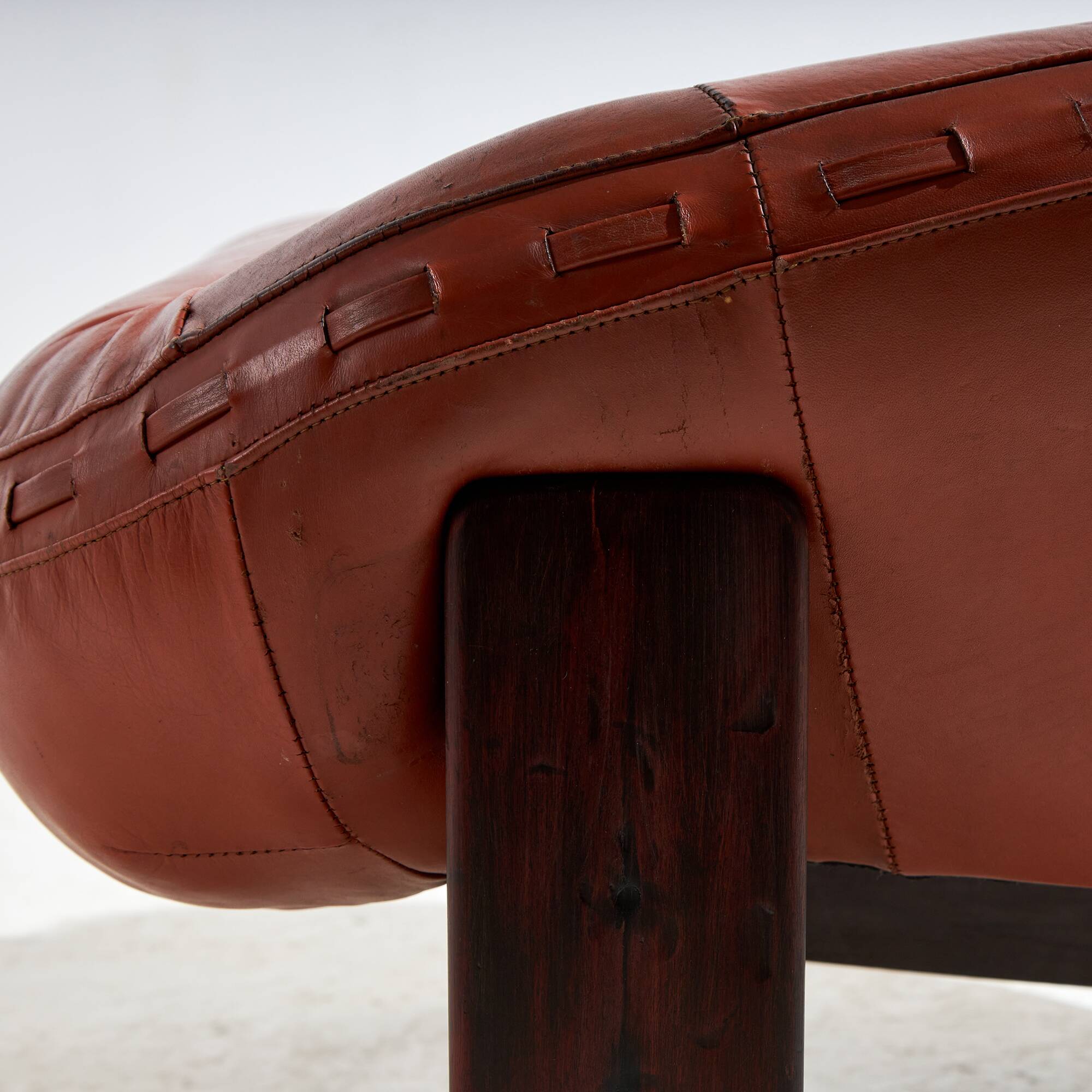 Leather lounge chair by jean gillon for probel (mk10185)