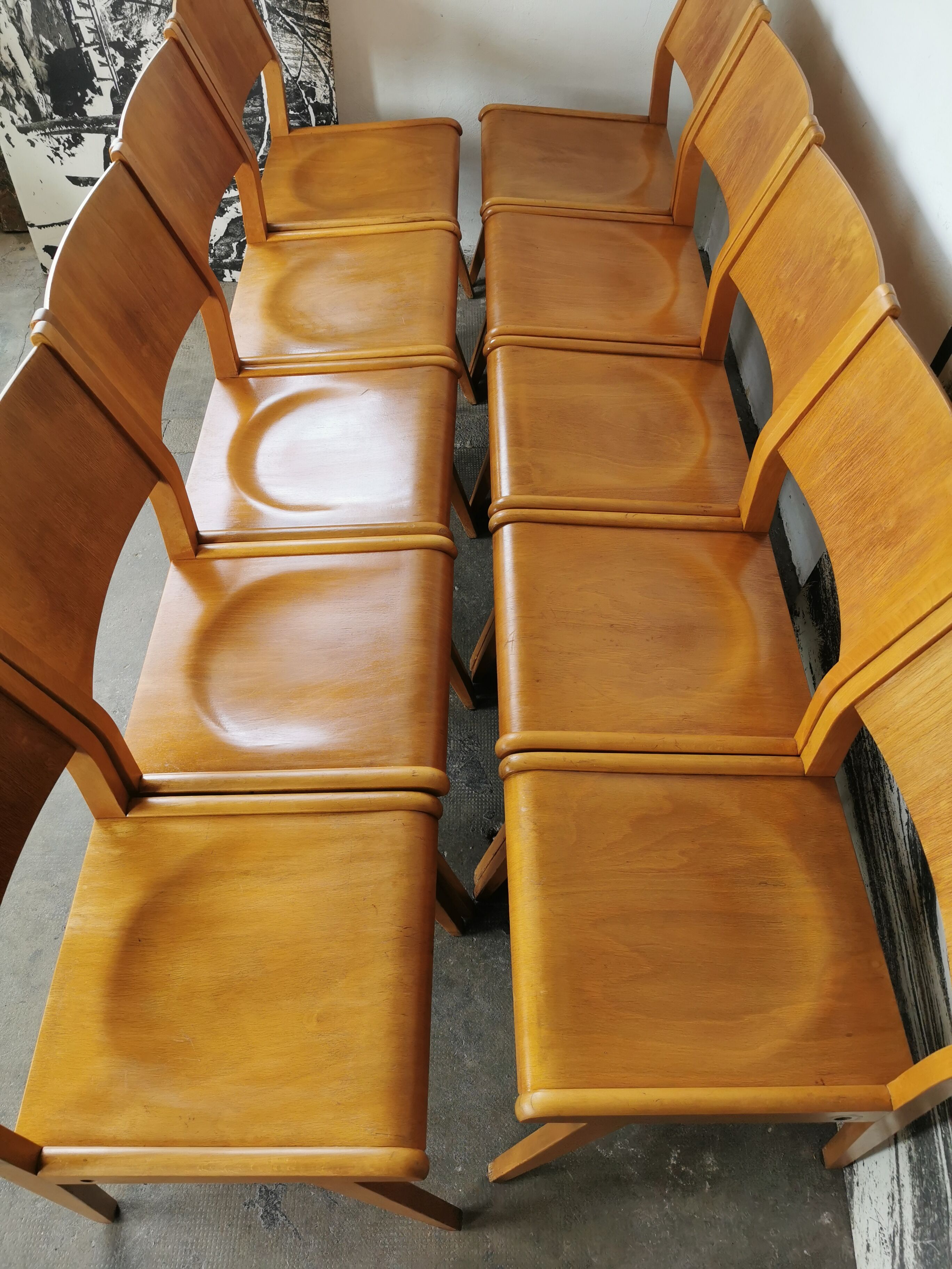 Lot de 6 chaises de théâtre en bois blond