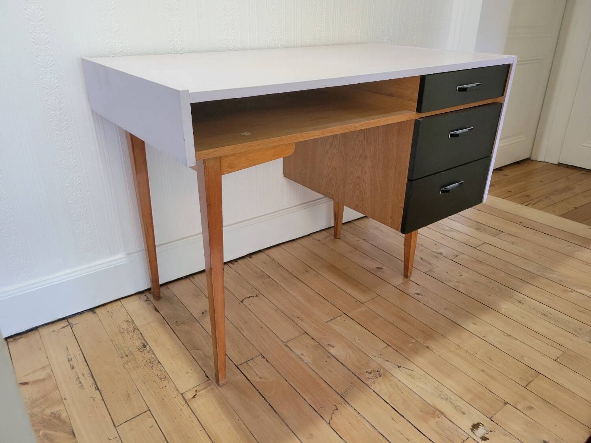 Bureau pieds compas vers1970