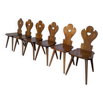 Ensemble de 6 chaises tyroliennes de ferme avec dossier en forme de cœur / Vintage des années 1970