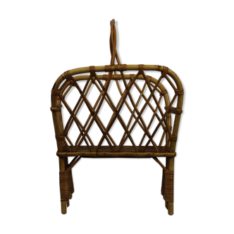 Rattan magazine holder