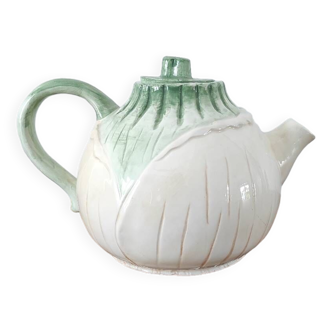 Vintage chou barbotine teapot