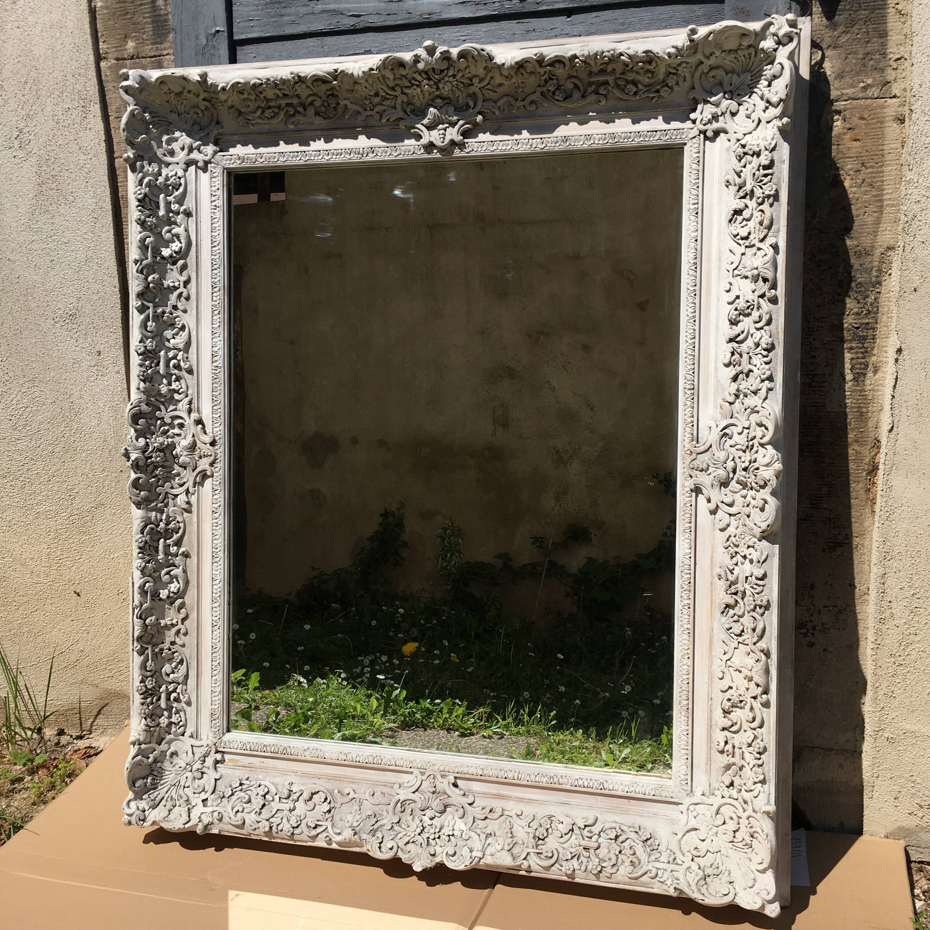 Miroir cadre ancien 105 x 124 cm