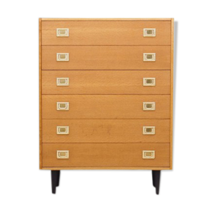 Commode en frêne, design