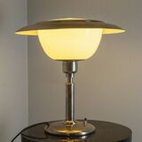Art Deco table lamp with opaline glass, circa 1930