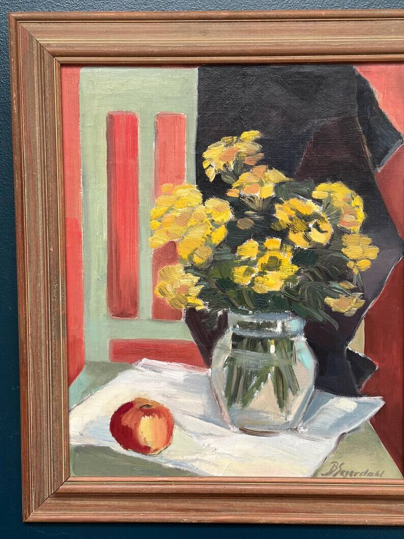 Original Swedish Oil on Panel from the 1940s – "Floral Still Life" by B. Segerdahl – Signed – Framed – 56 × 48 cm (22" × 18.9")
