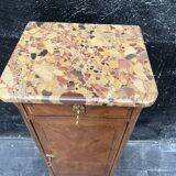 Small narrow transitional style furniture.