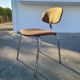 Chaise vintage stafor vers 1980
