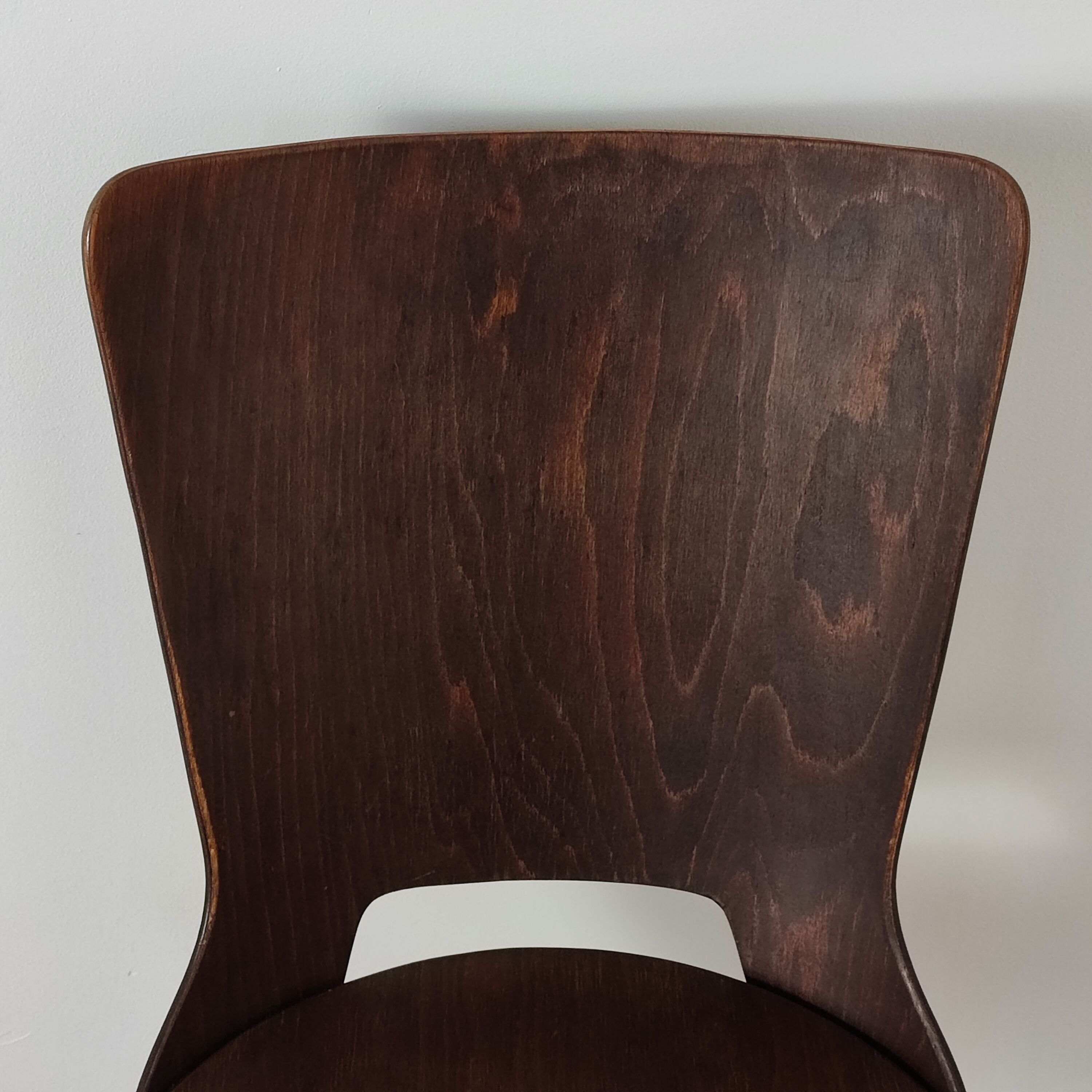 Baumann Dove chair