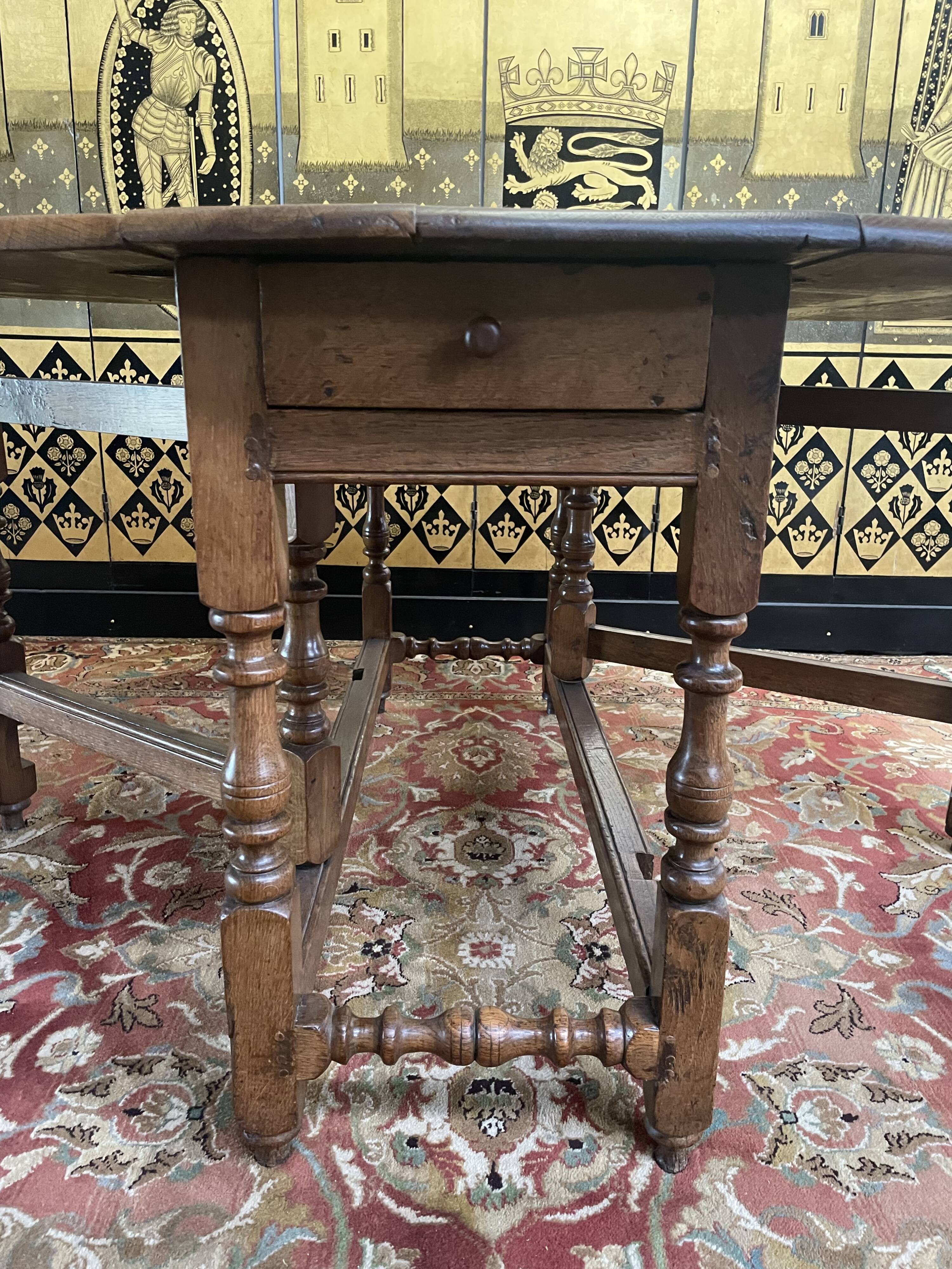 English dining table Gateleg 19th