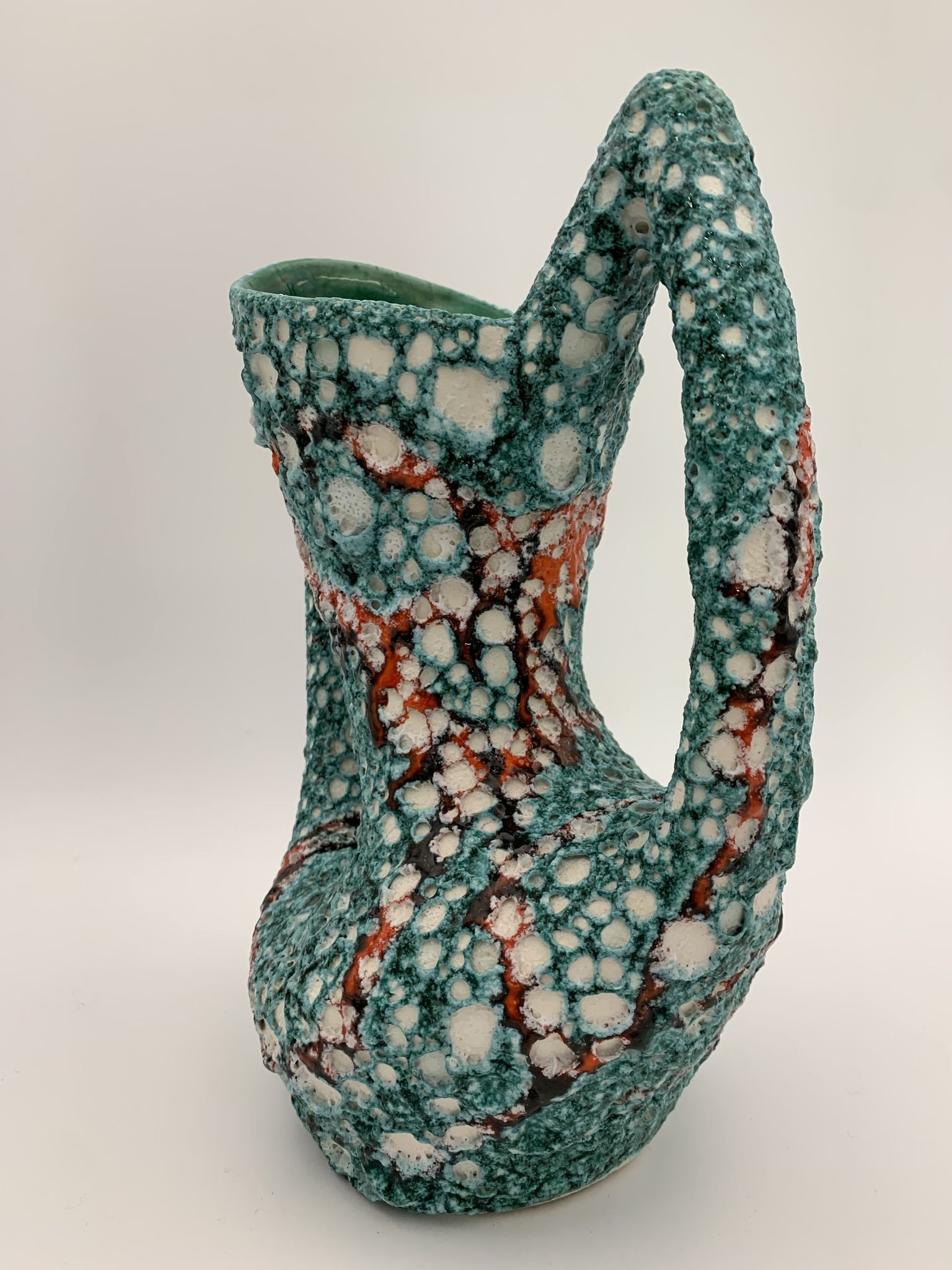 Vase vintage en céramique de vallauris, émail « fat lava » années 1960