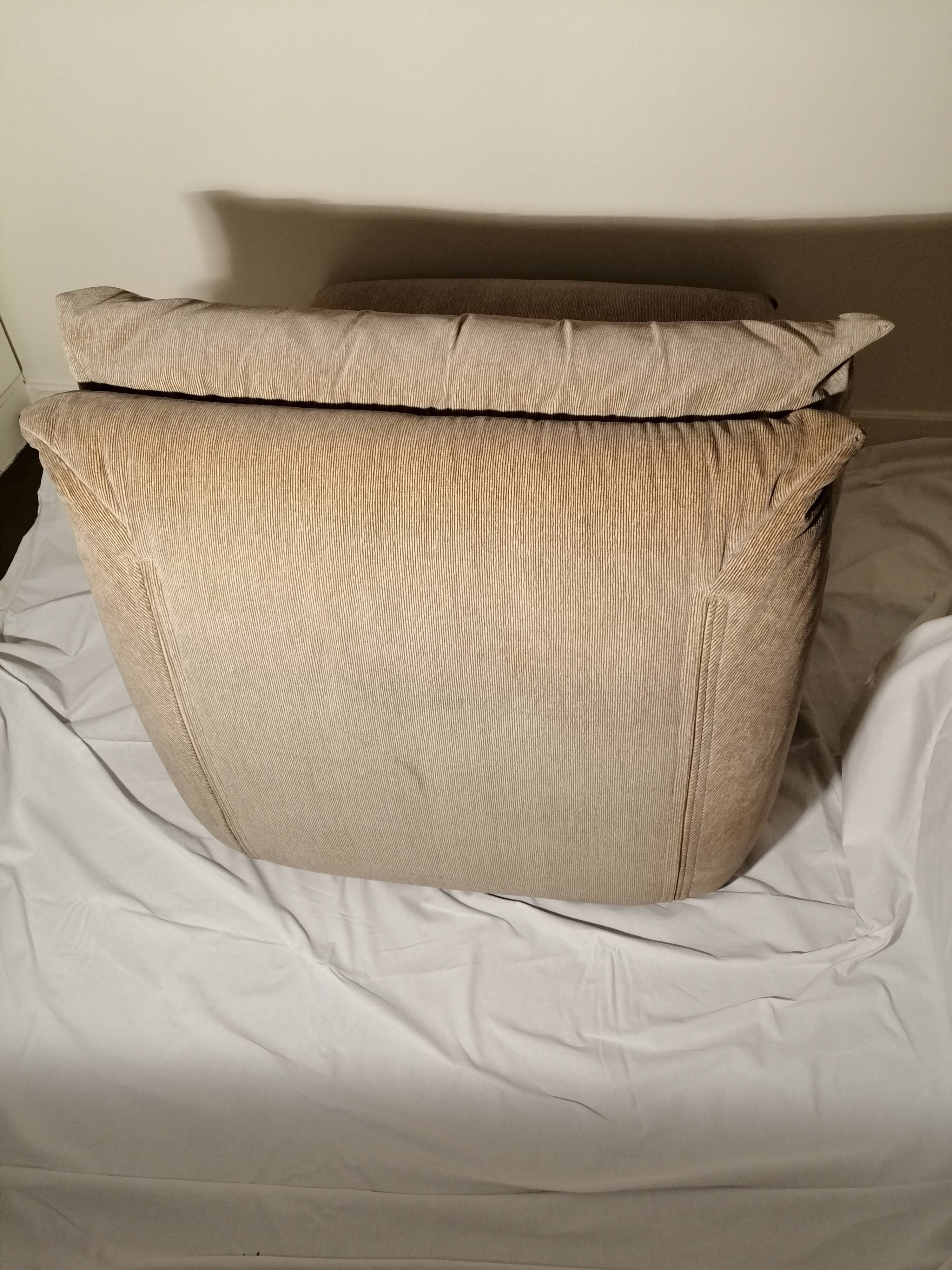 Chauffeuse et pouf Gao Cinna 1970/1980