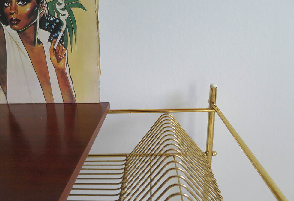 Table for platinum and vinyl