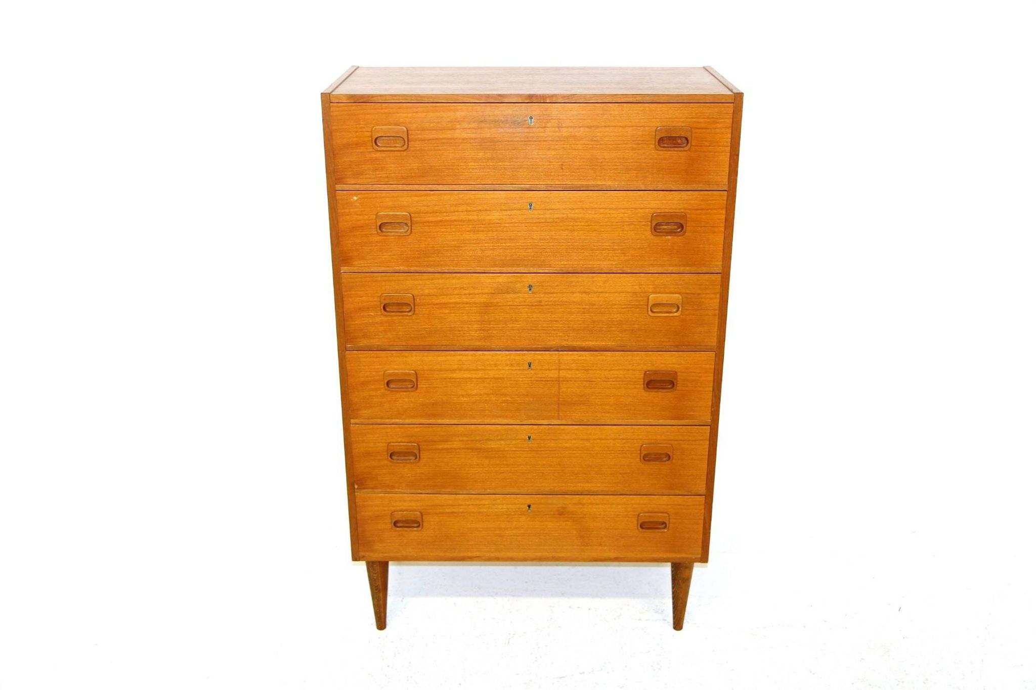 Commode scandinave "tallboy" en teck, Suède, 1960