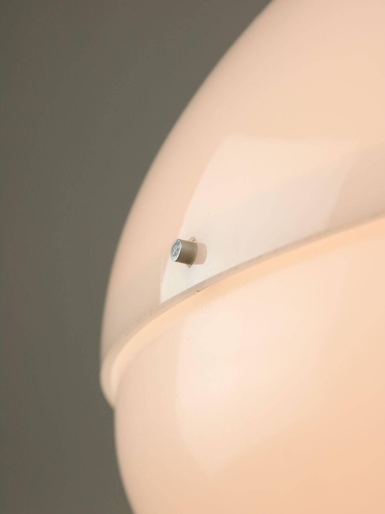 Italian Space Age Big White Doughnut Lamp, 70s