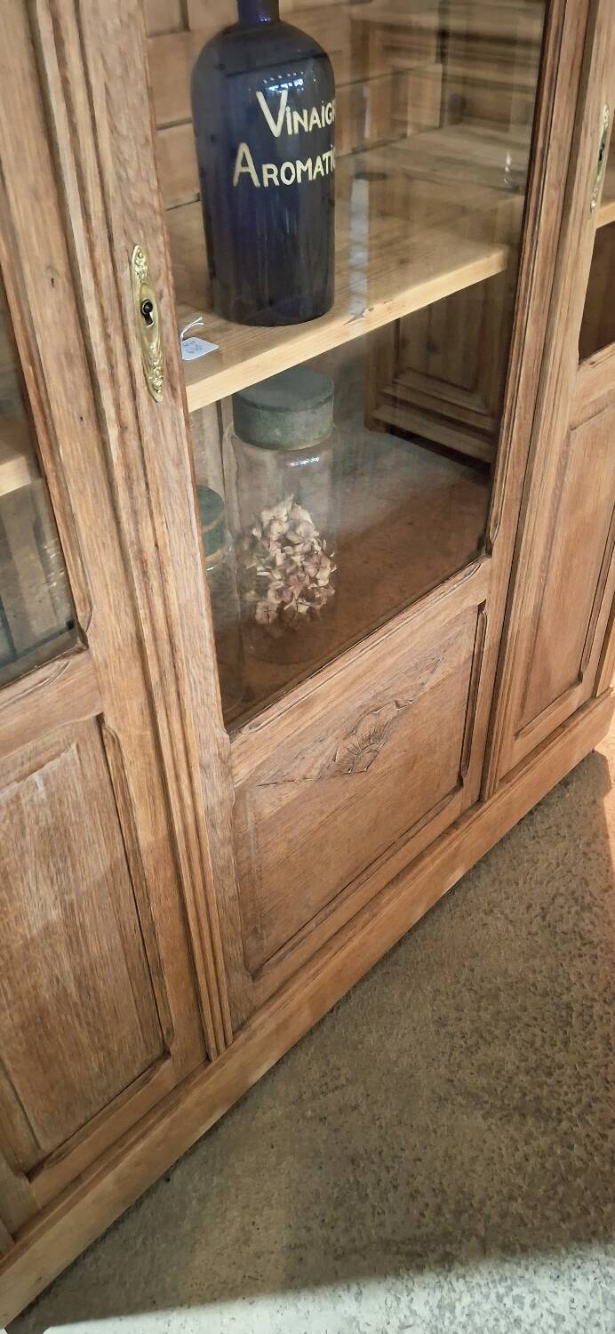 Antique display cabinet